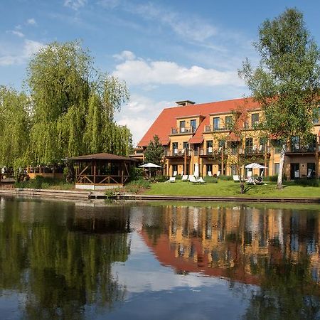 Hotel Strandhaus - Boutique Resort & Spa Люббен Экстерьер фото