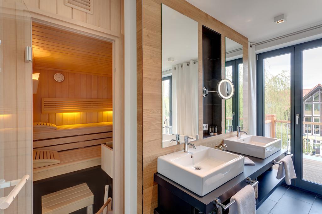 Hotel Strandhaus - Boutique Resort & Spa Люббен Экстерьер фото